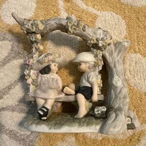 Kim Anderson Love Opens All Doors 1999 Limited Edition Figurine